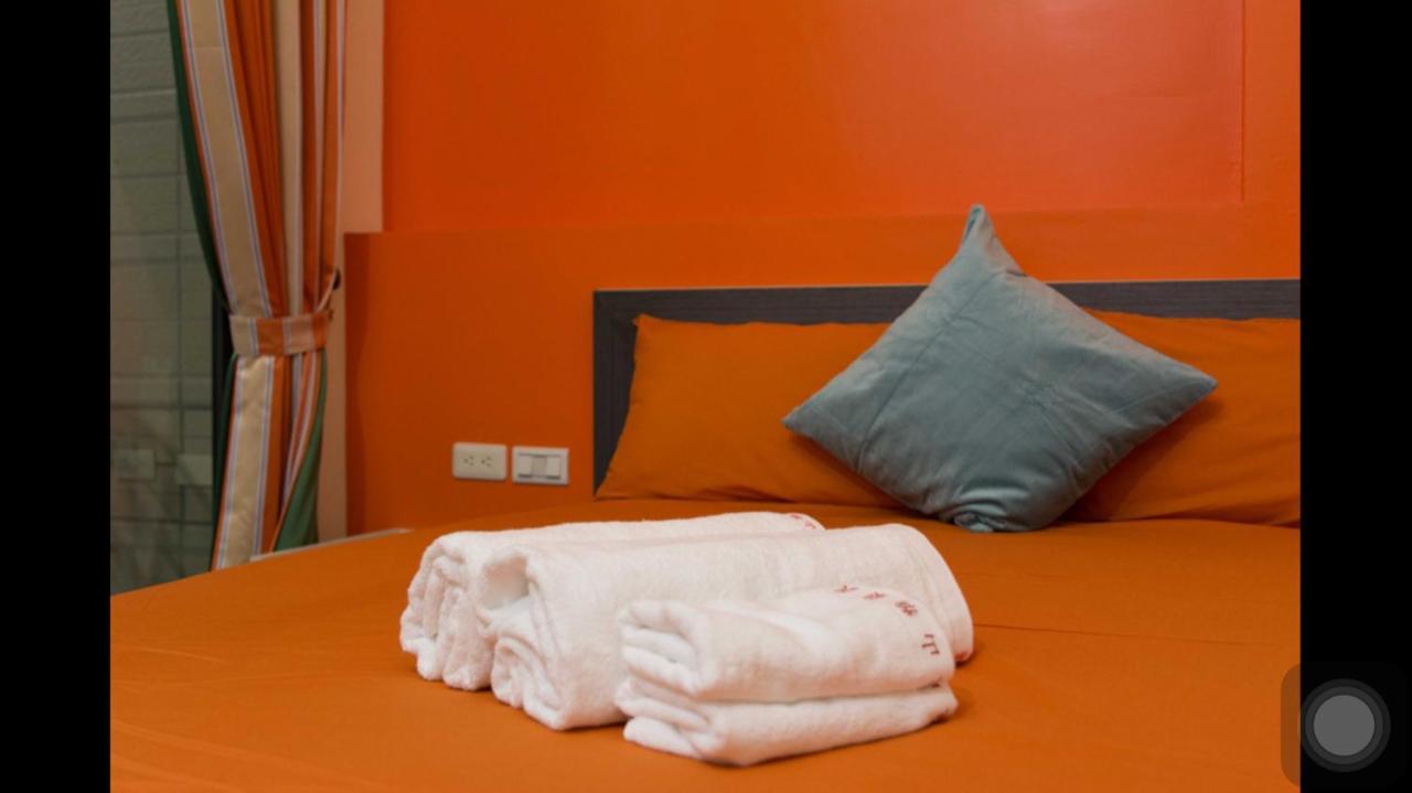 Kenting Orange Homestay Hengchun Exterior photo